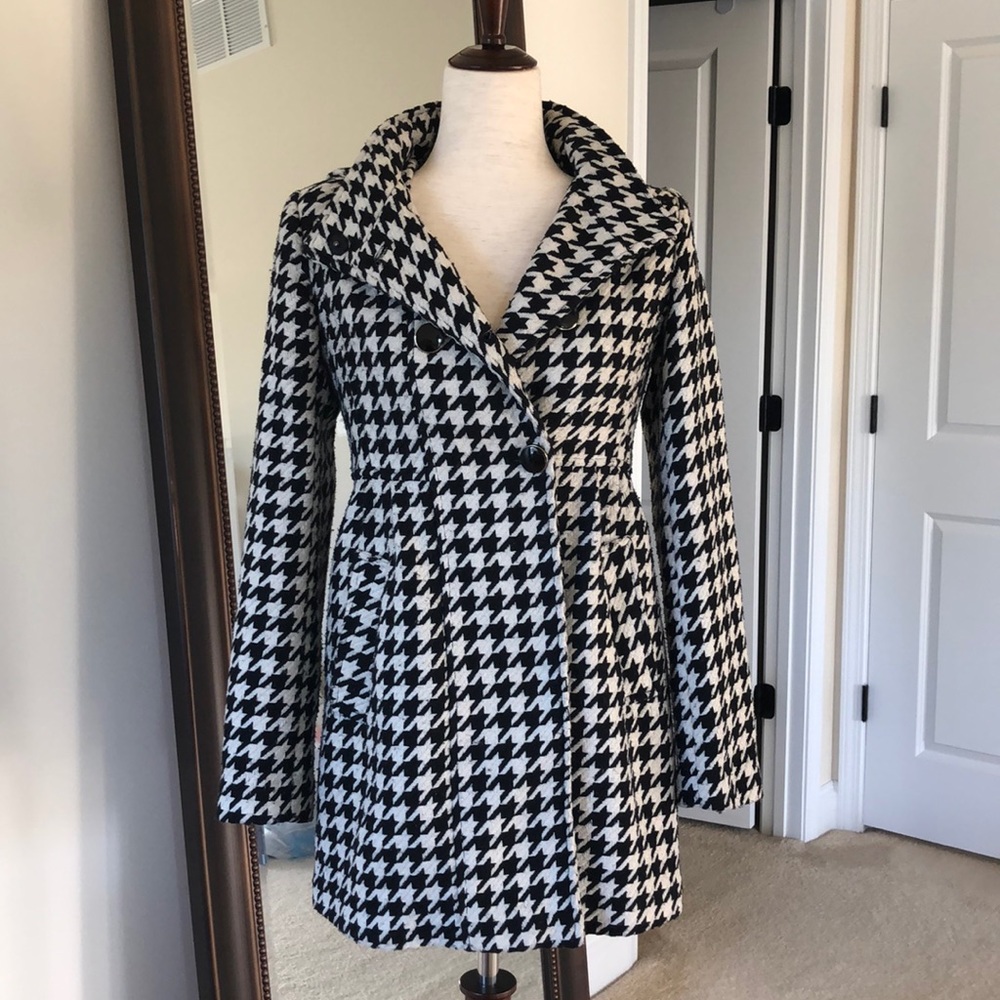 Tommy Houndstooth Coat